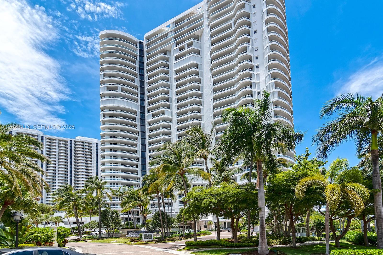 21050 NE 38th Avenue 305, Aventura, FL 33180, Aventura