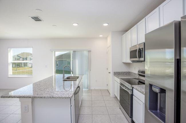 4462 SW Gainsboro Street — photo 4