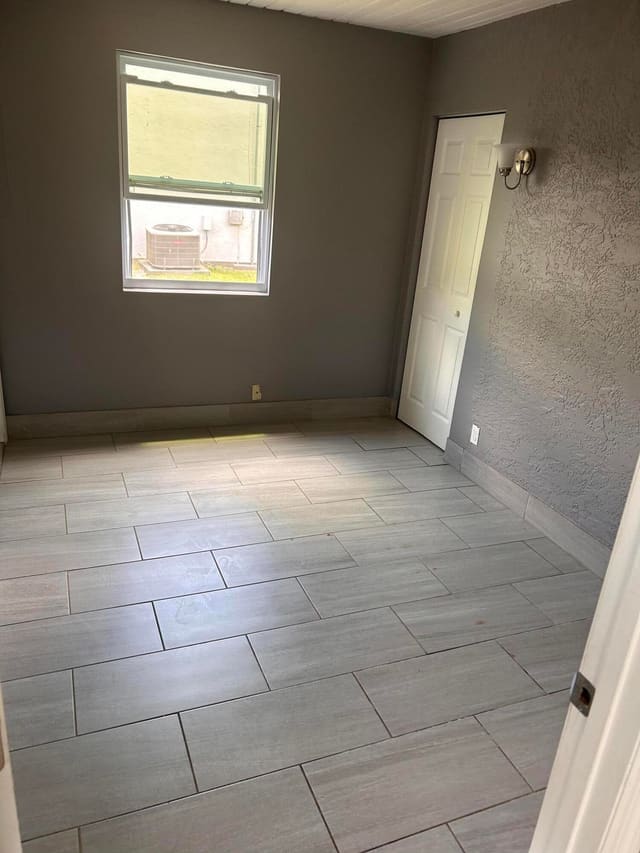 2029 SE Hideaway Circle, Port St. Lucie, FL 34952