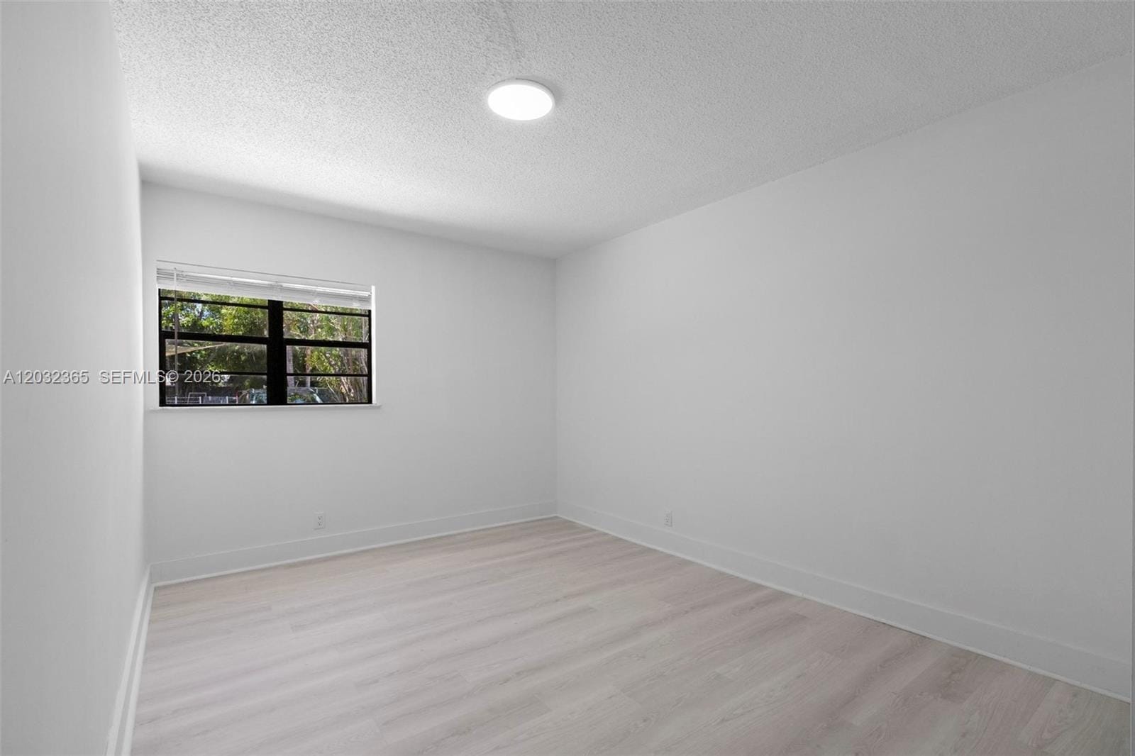 2475 NE 137th Street, North Miami Beach, FL 33181 photo 12
