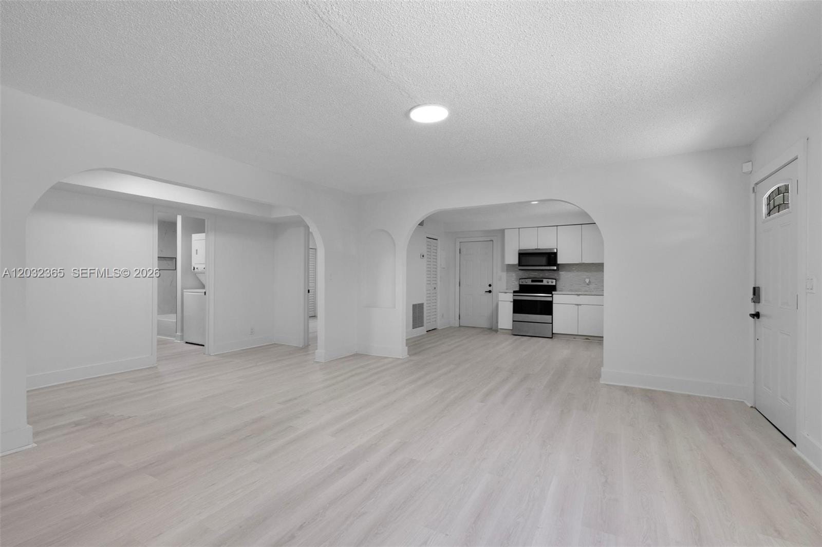 2475 NE 137th Street, North Miami Beach, FL 33181 photo 15