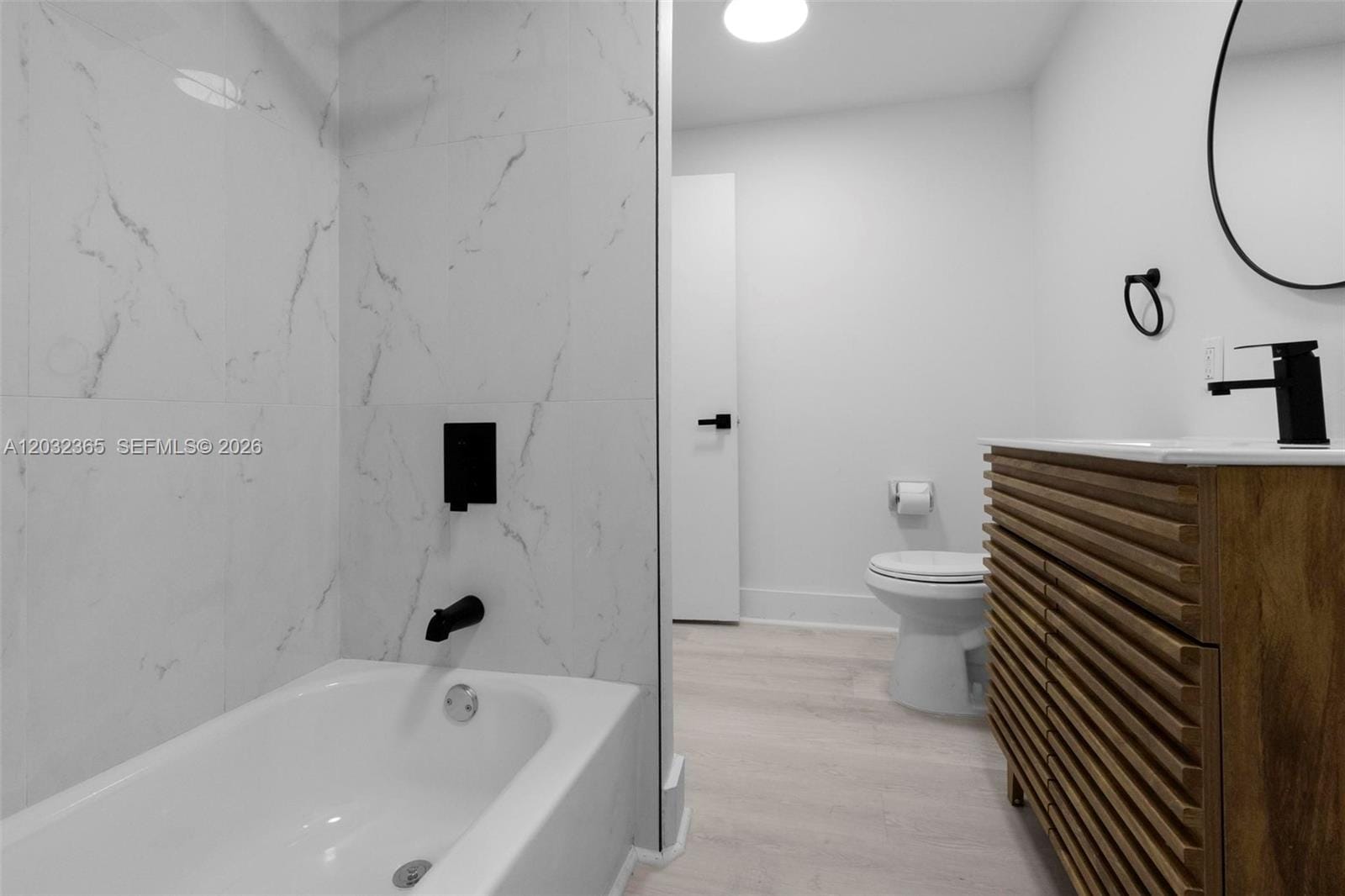 2475 NE 137th Street, North Miami Beach, FL 33181 photo 10