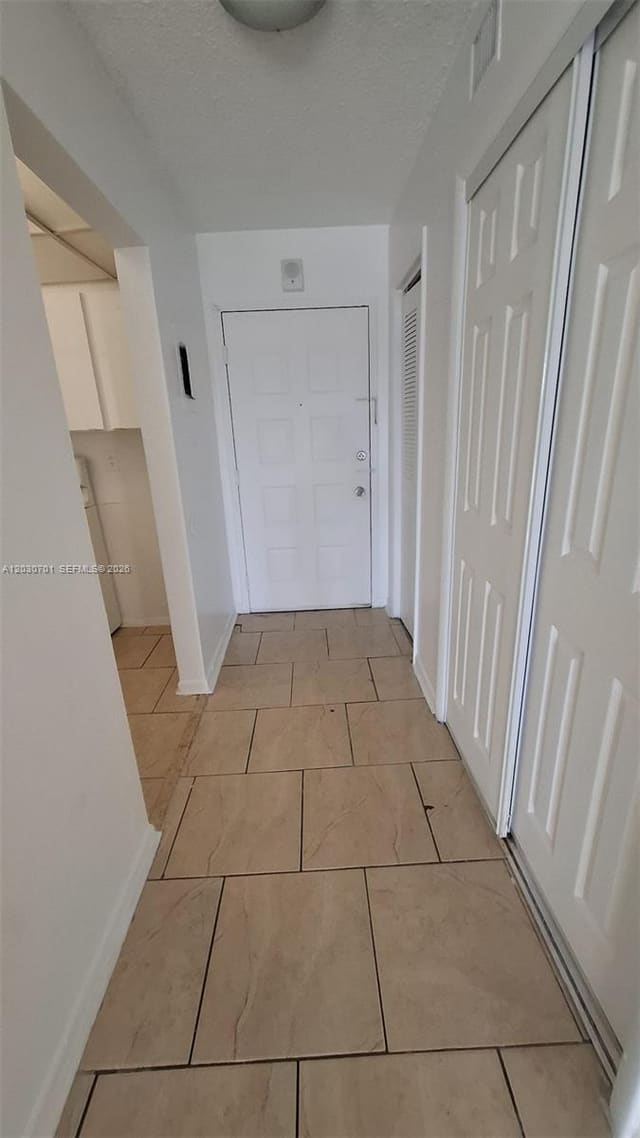 6950 Miami Gardens Drive 2-304, Hialeah, FL 33015