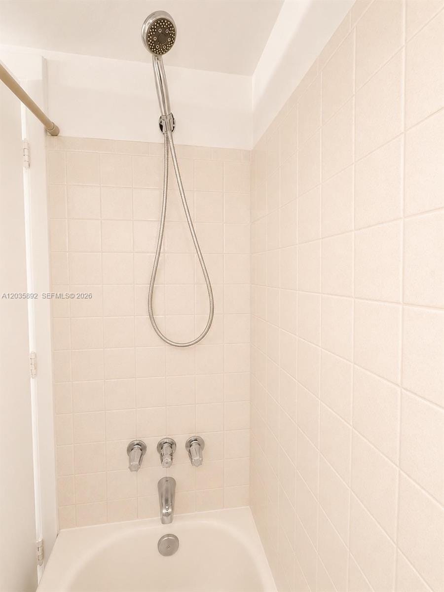 280 S Cypress Road 310 — photo 9