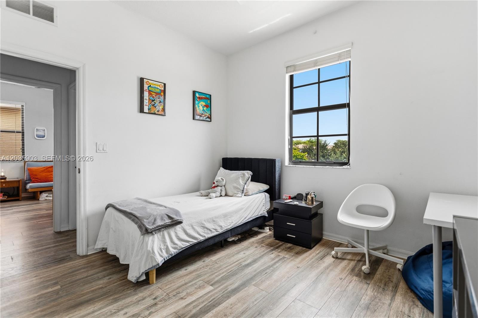 612 NE 193rd Street, Miami, FL 33179 photo 18