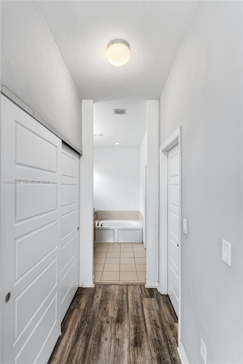 612 NE 193rd Street, Miami, FL 33179 photo 24