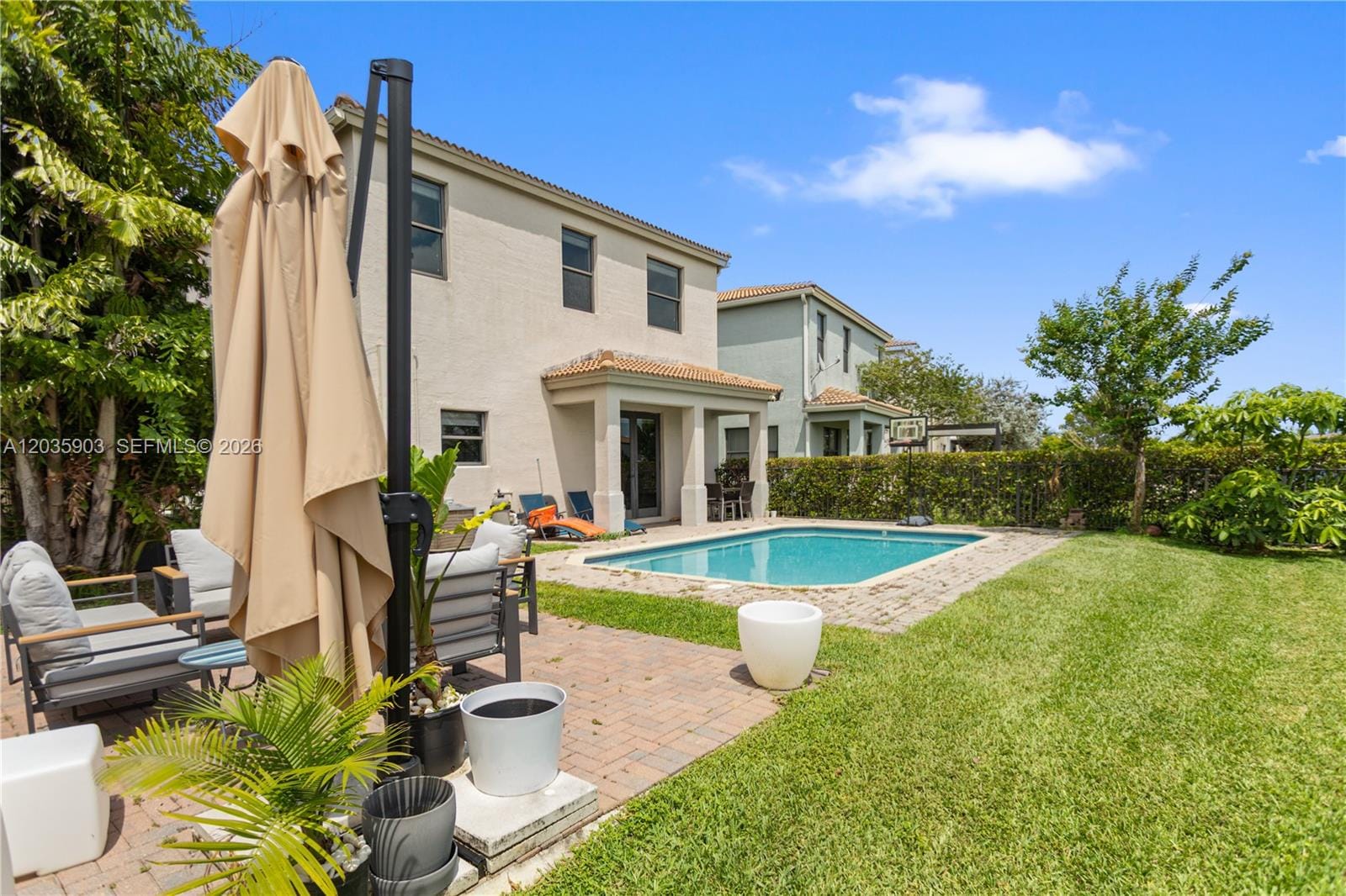 612 NE 193rd Street, Miami, FL 33179 photo 7