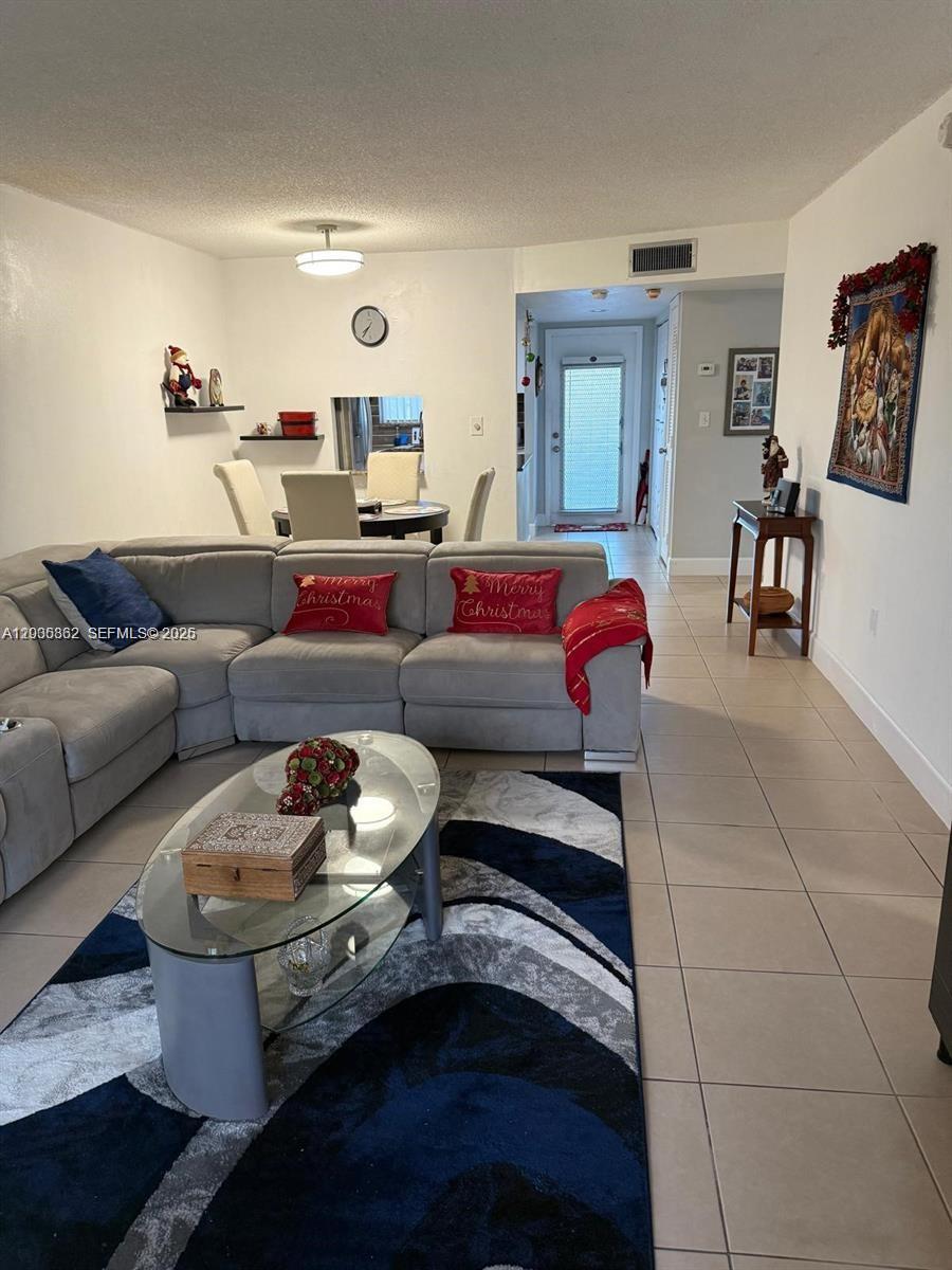 2900 N Pine Island Road 209, Sunrise, FL 33322, Sunrise