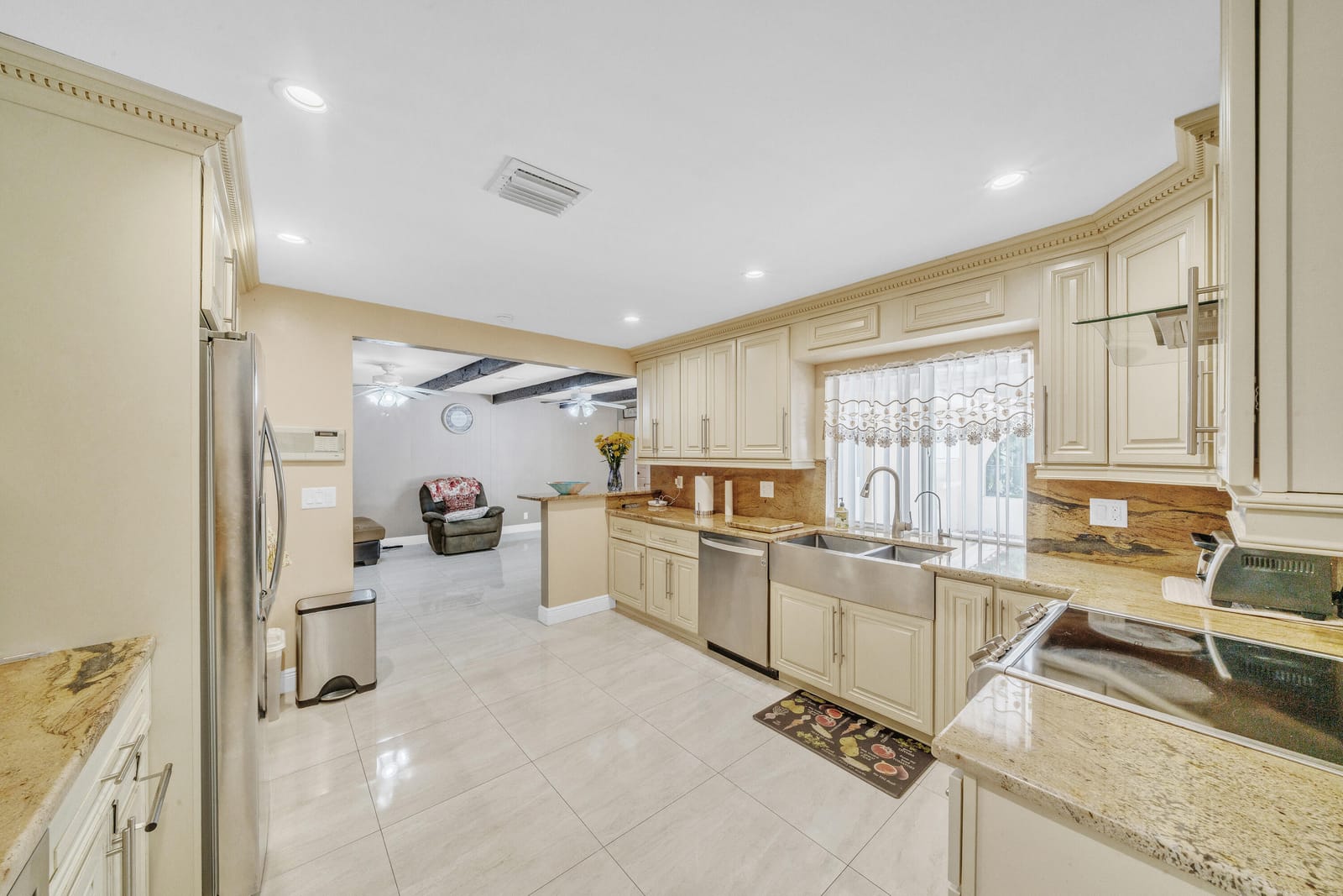 3860 NW 100th Avenue, Coral Springs, FL 33065 photo 13