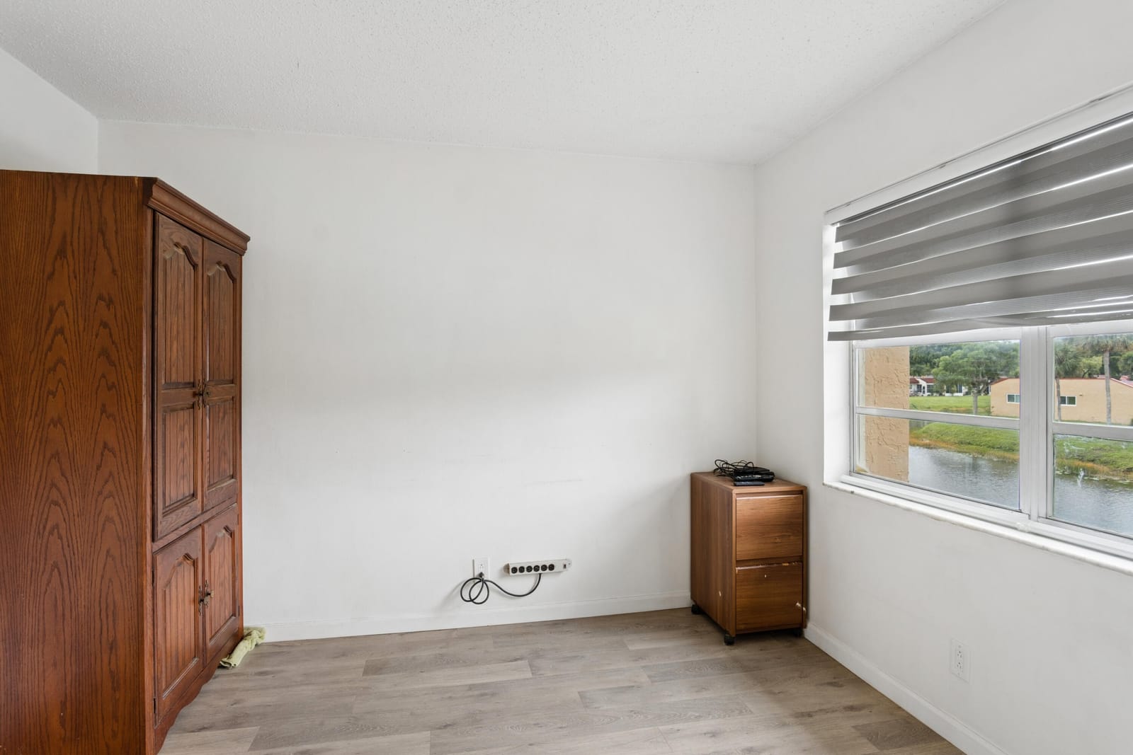 180 Lake Frances Drive, West Palm Beach, FL 33411 photo 9