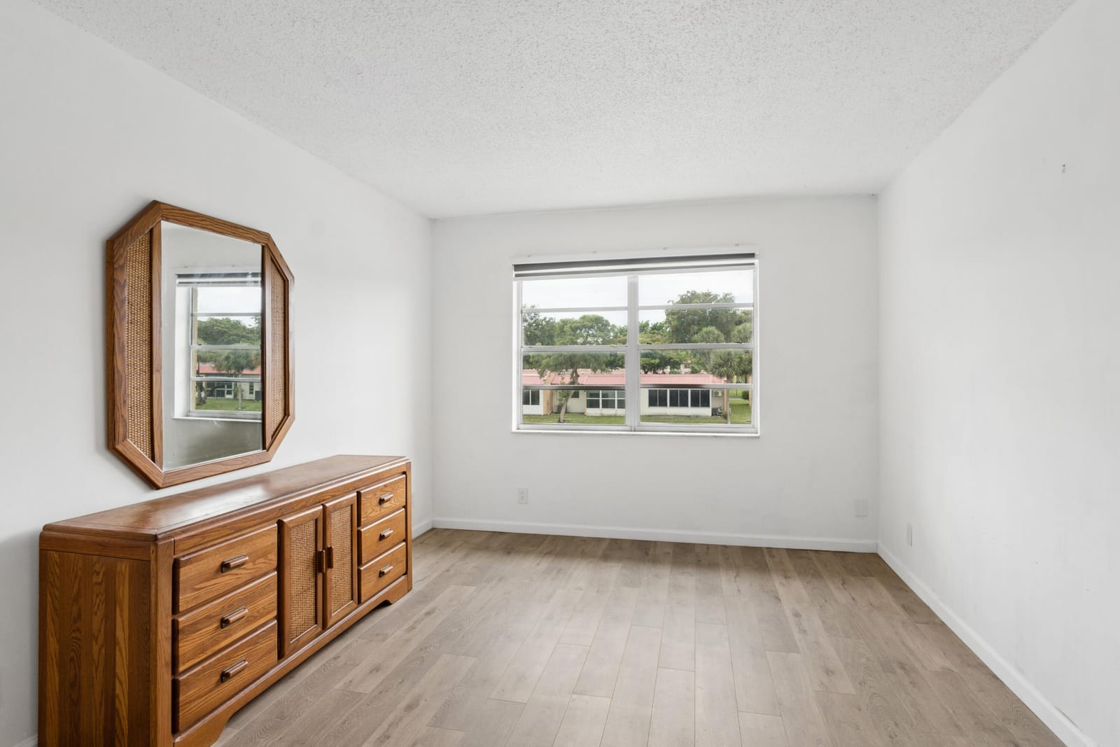 180 Lake Frances Drive, West Palm Beach, FL 33411 photo 15