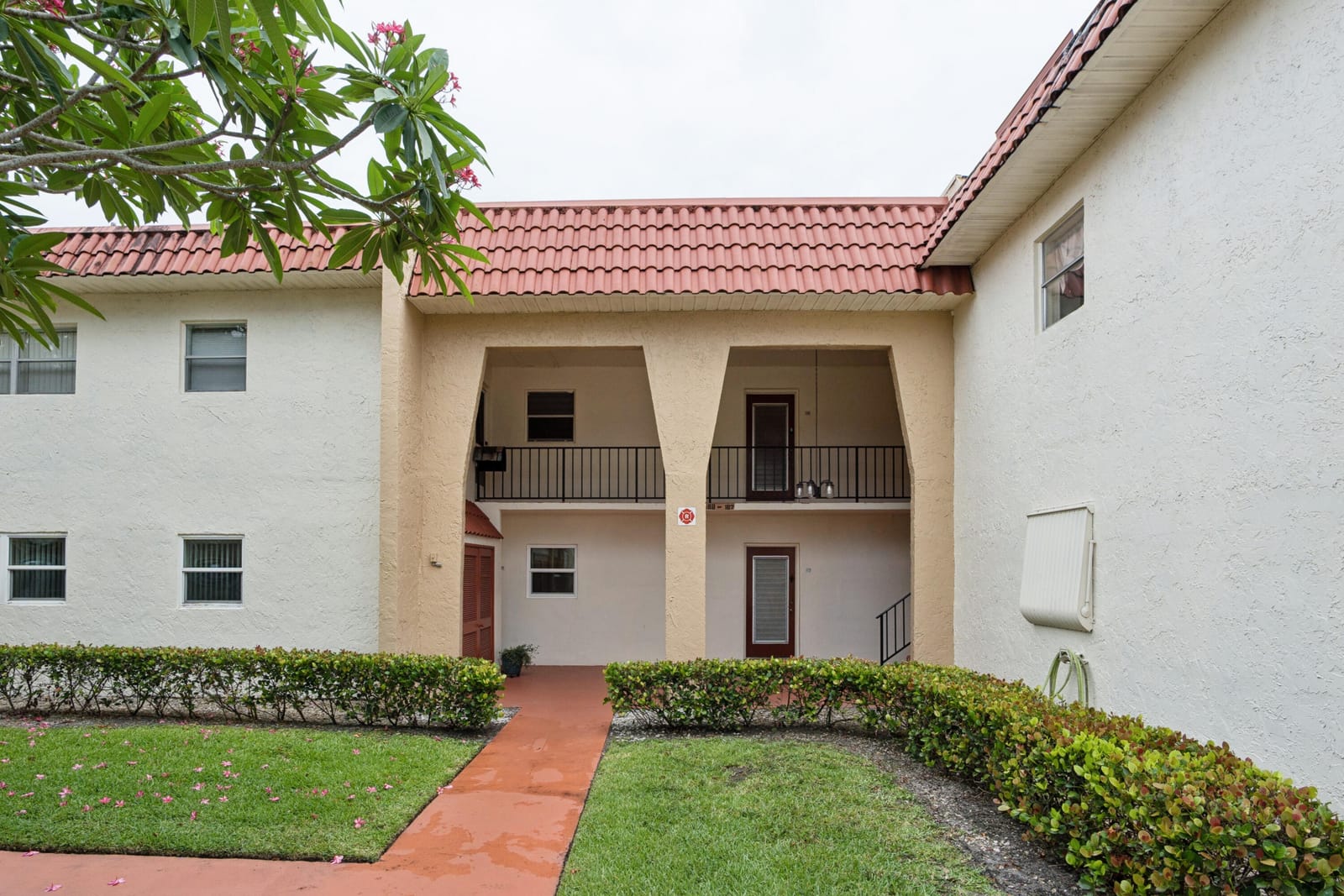 180 Lake Frances Drive, West Palm Beach, FL 33411 photo 16