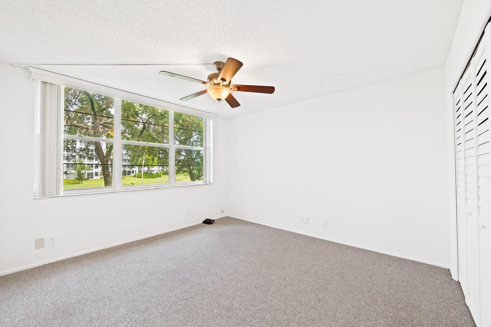 800 Cypress Grove Drive 211, Pompano Beach, FL 33069 photo 15