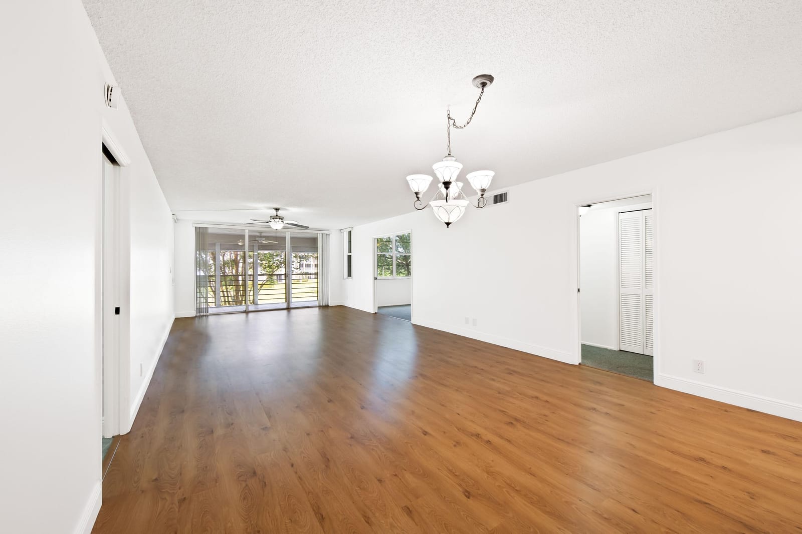 800 Cypress Grove Drive 211, Pompano Beach, FL 33069 photo 5
