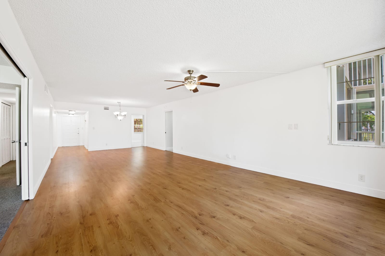 800 Cypress Grove Drive 211, Pompano Beach, FL 33069 photo 6
