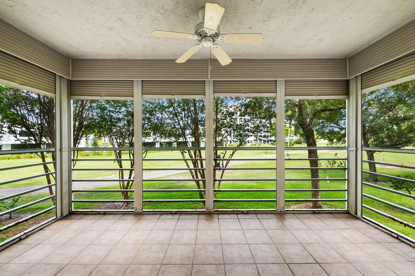 800 Cypress Grove Drive 211, Pompano Beach, FL 33069 photo 8