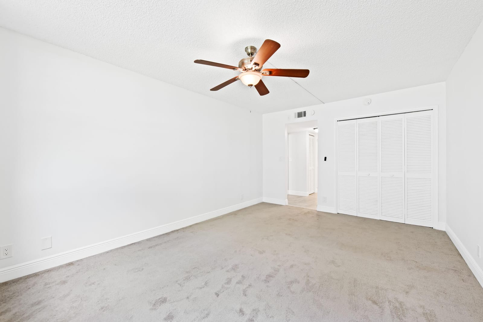 800 Cypress Grove Drive 211, Pompano Beach, FL 33069 photo 10