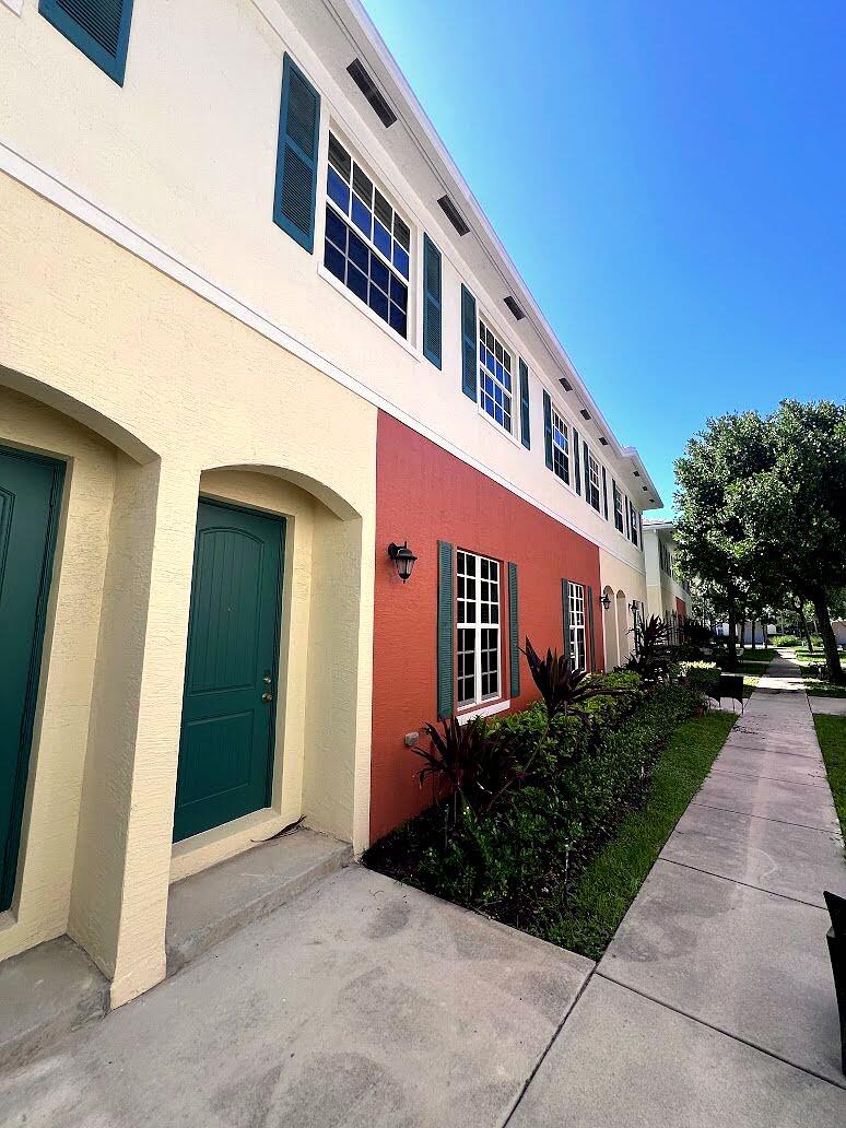 726 SW 1st Way, Pompano Beach, FL 33060, Pompano Beach
