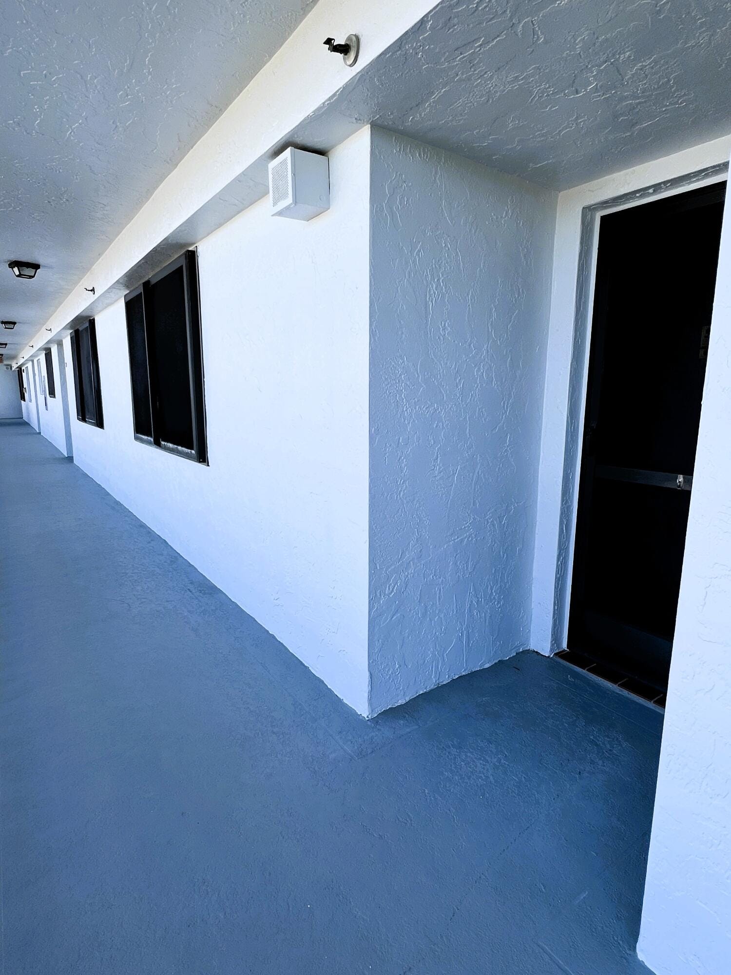 7770 Tahiti Lane 504 — photo 2