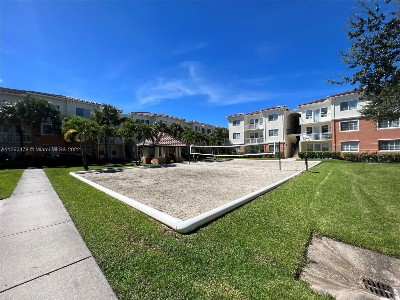 9887 Baywinds Drive 4305 — photo 5