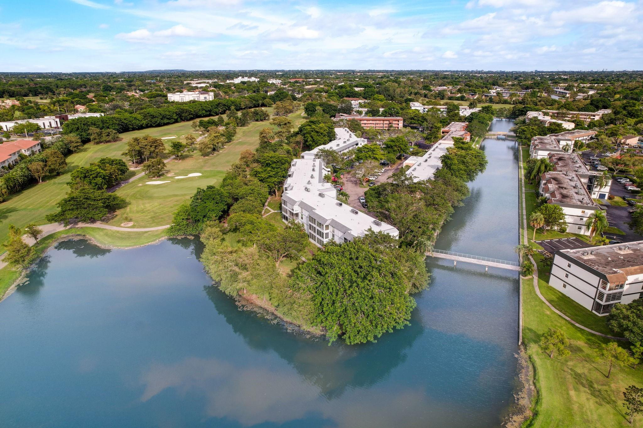 8370 Sands Point Boulevard Boulevard H208, Tamarac, FL 33321, Tamarac