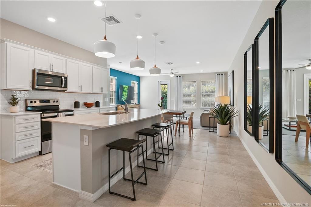 1824 SE Ocean Cove Way — photo 1