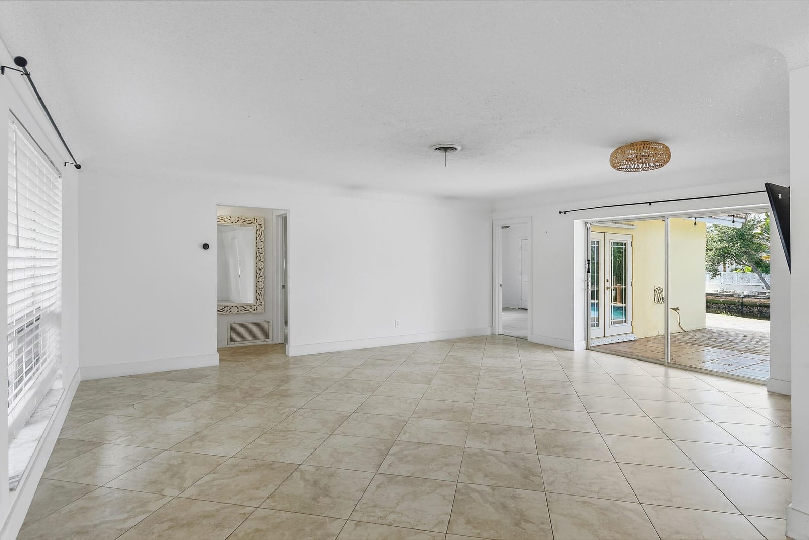 1460 NE 55th Street — photo 7