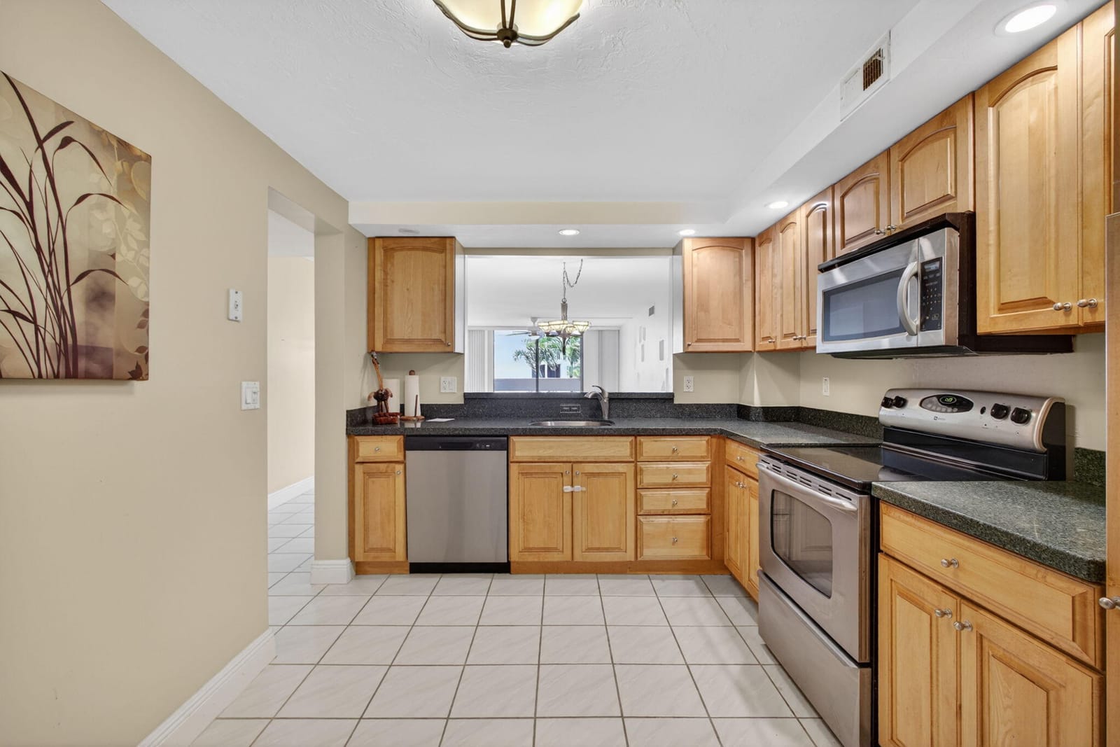 145 S Ocean Avenue 219, Palm Beach Shores, FL 33404 photo 11
