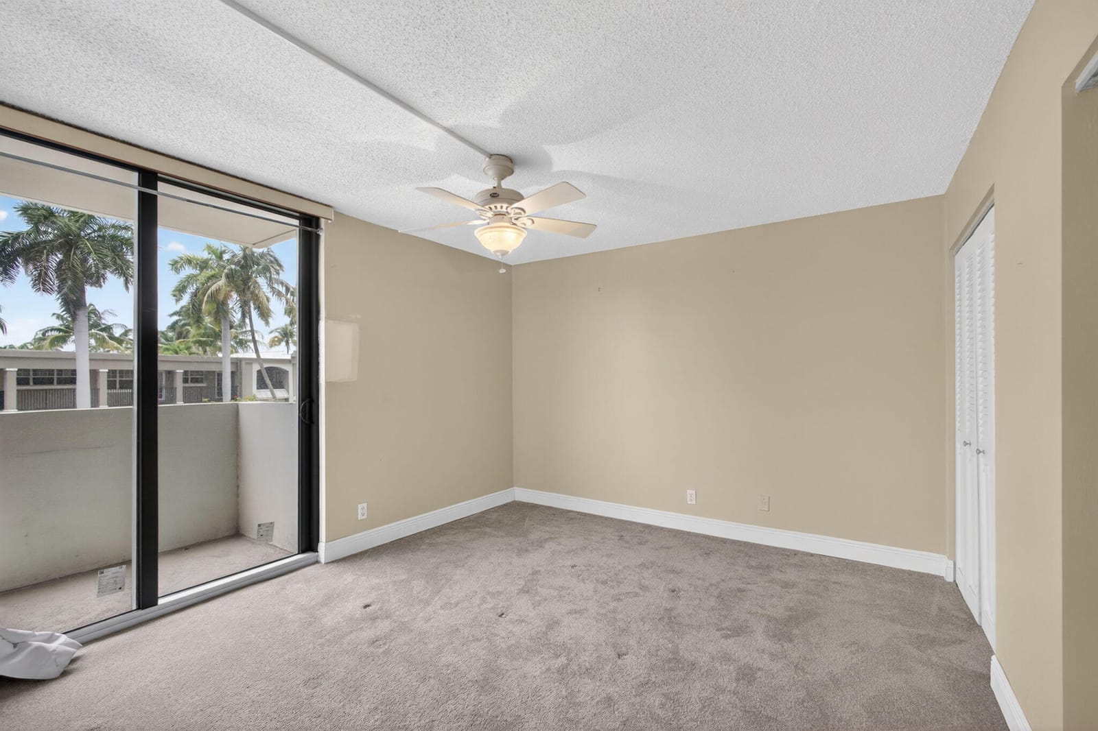 145 S Ocean Avenue 219, Palm Beach Shores, FL 33404 photo 22
