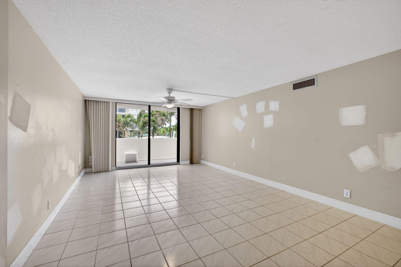 145 S Ocean Avenue 219, Palm Beach Shores, FL 33404 photo 6
