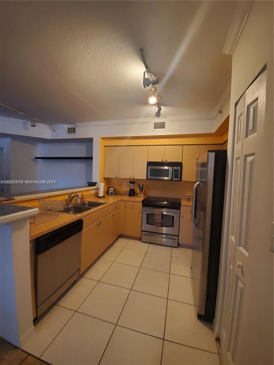 6801 SW 44th Street 203 — photo 6