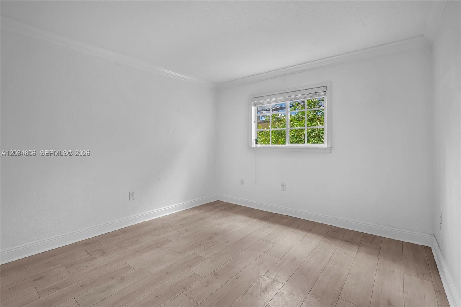 3245 Virginia Street 24 — photo 11