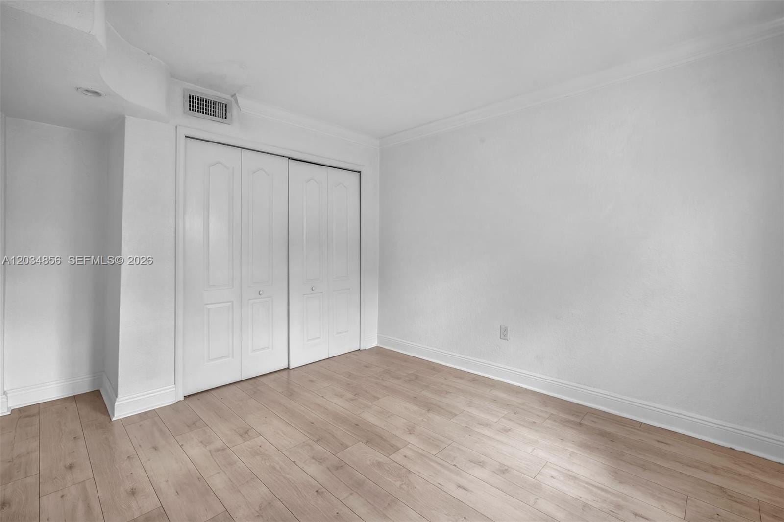 3245 Virginia Street 24 — photo 9