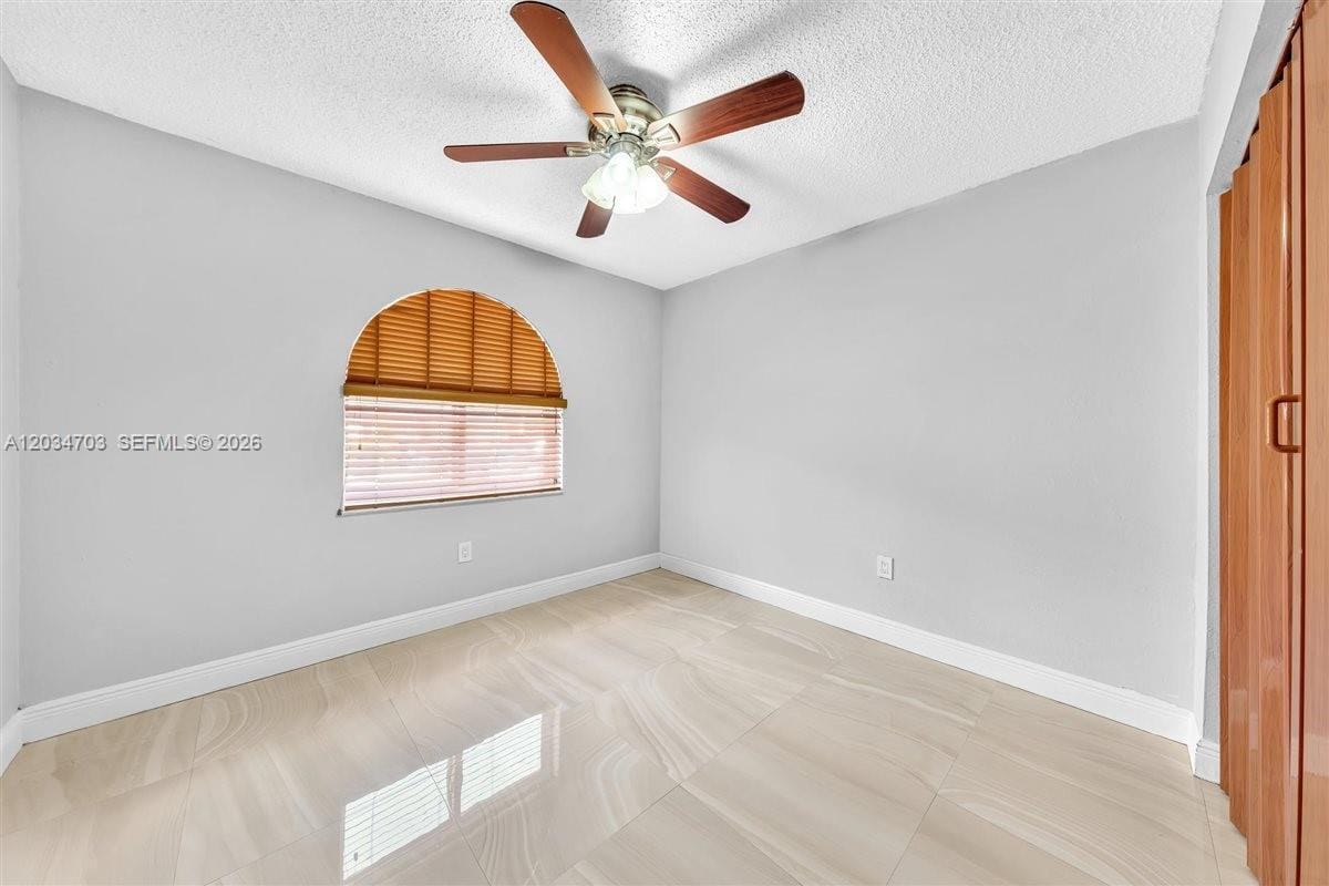 5445 W 27th Lane, Hialeah, FL 33016 photo 15