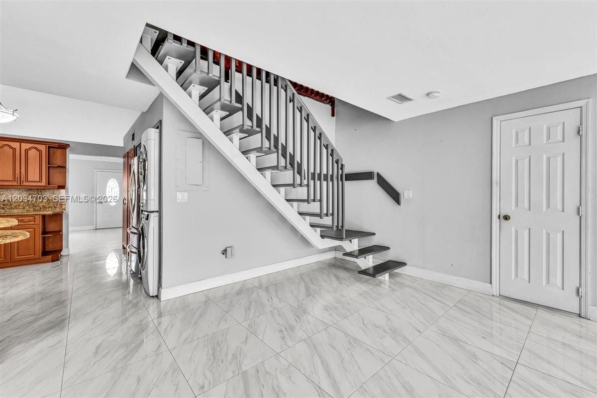 5445 W 27th Lane, Hialeah, FL 33016 photo 28