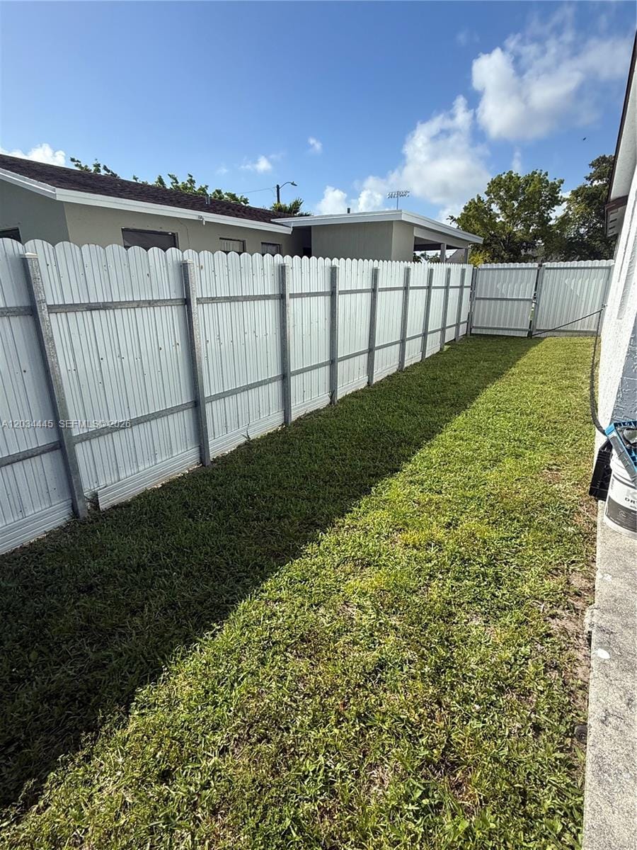 2441 NW 14th Street, Fort Lauderdale, FL 33311 photo 3