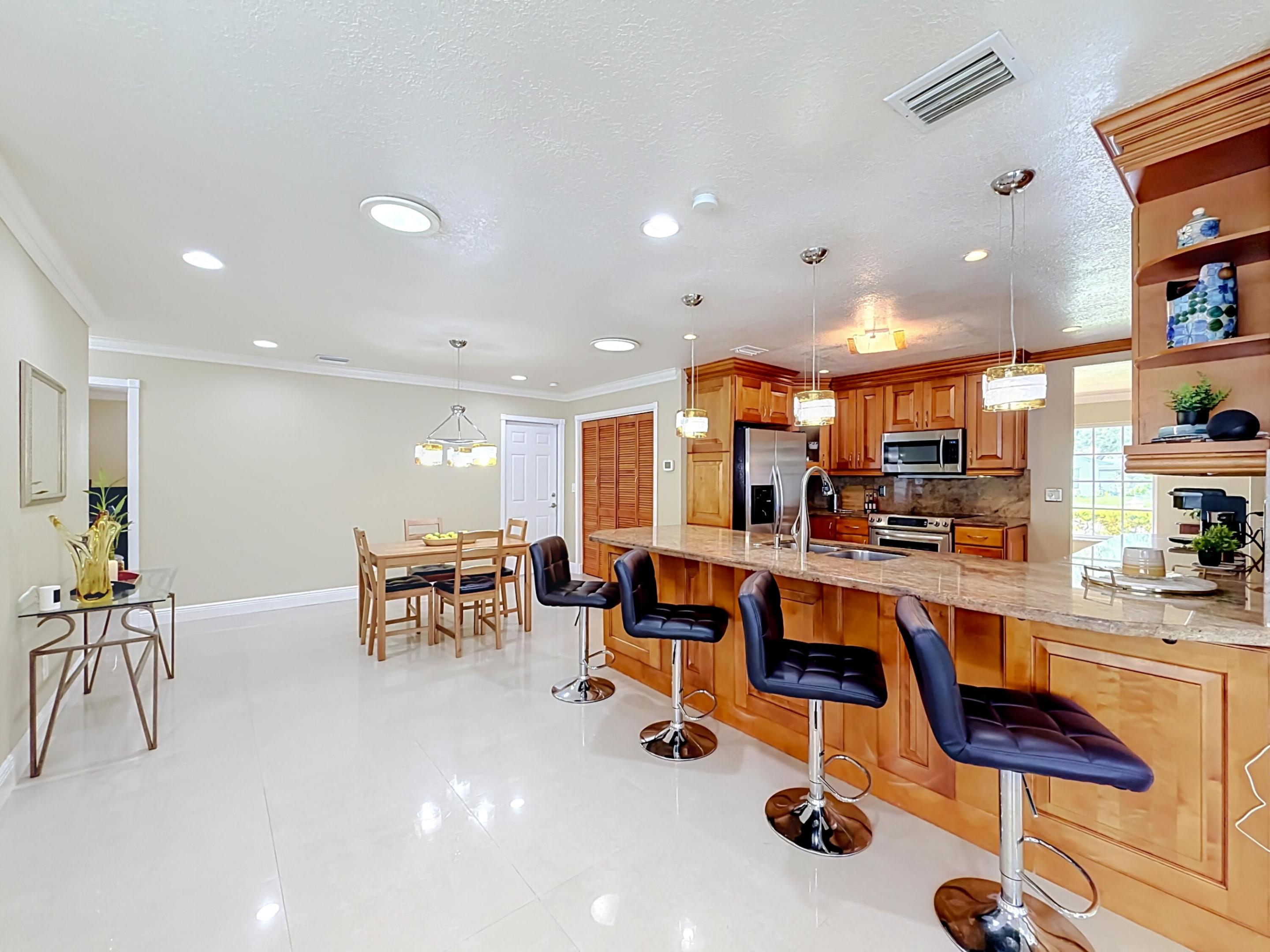 851 E Plantation Circle, Plantation, FL 33324 photo 28