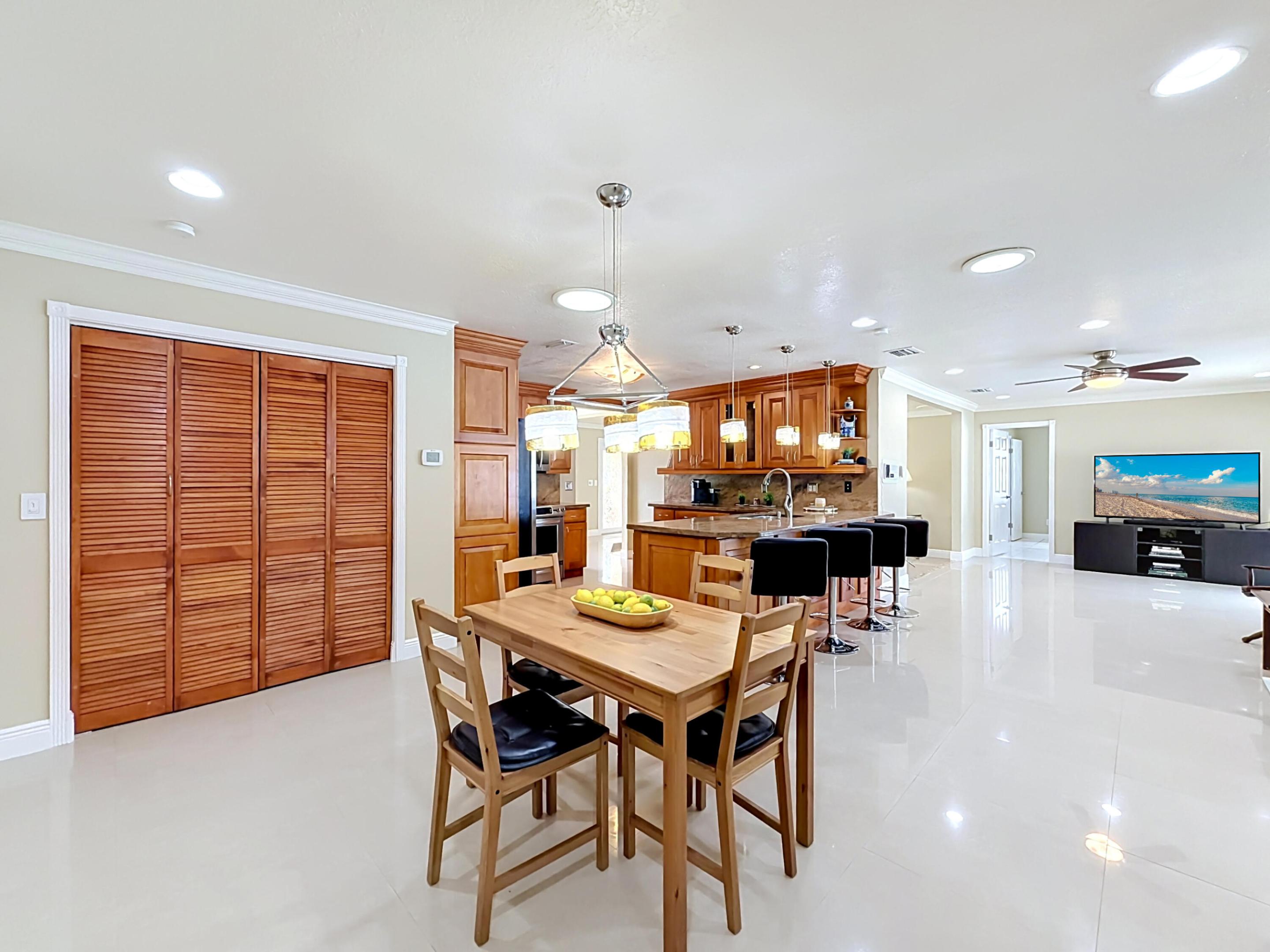 851 E Plantation Circle, Plantation, FL 33324 photo 30