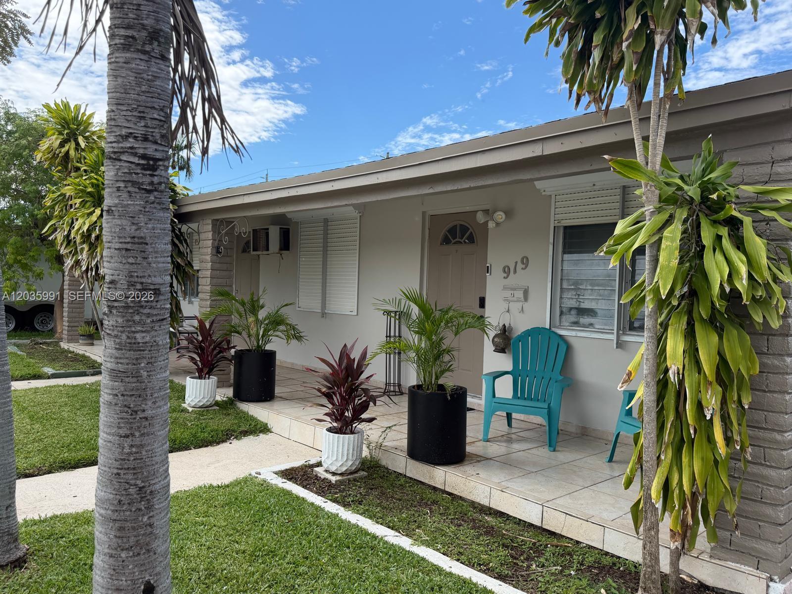 917 NE 10th Street, Hallandale Beach, FL 33009, Hallandale Beach