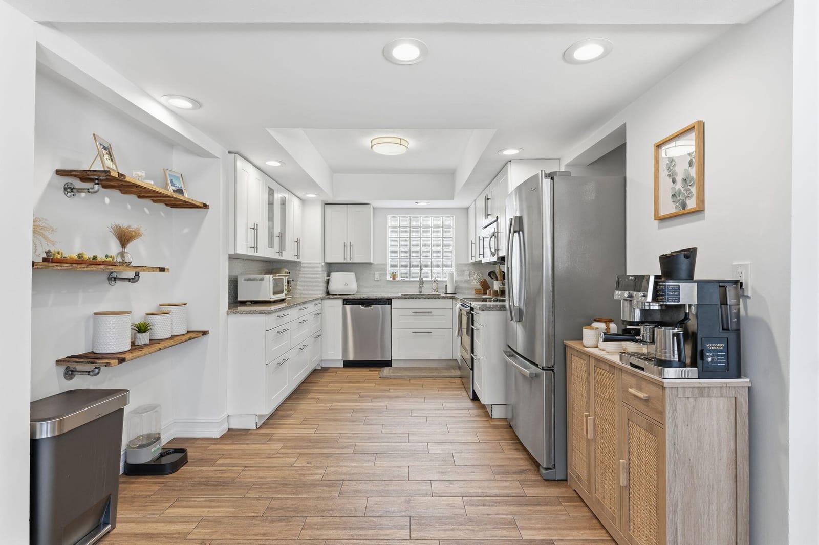 11588 Winchester Drive — photo 9