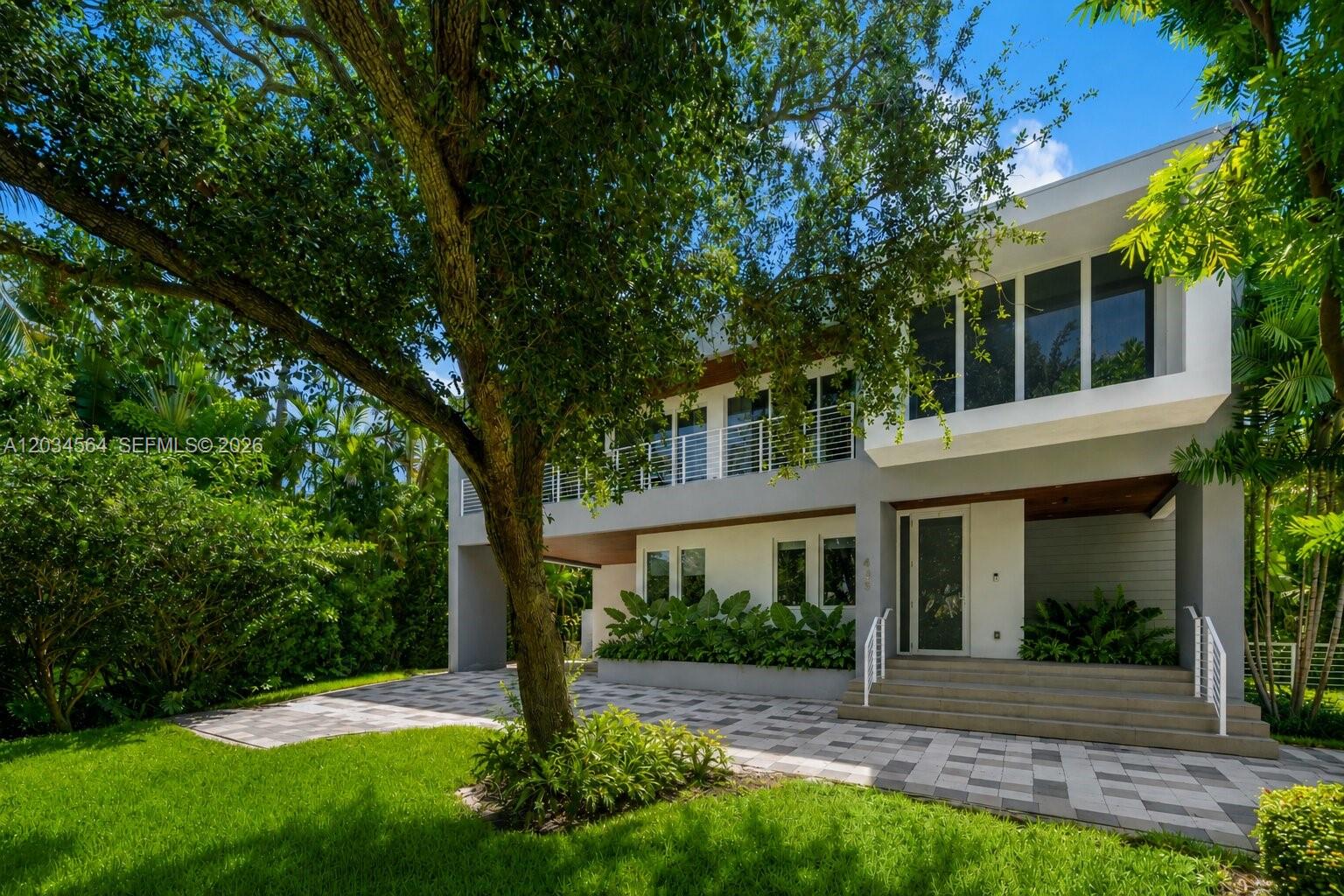 425 Harbor Drive, Key Biscayne, FL 33149, Key Biscayne