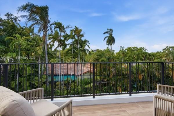 555 Catalonia Avenue, Coral Gables, FL 33134 photo 21