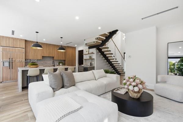 555 Catalonia Avenue — photo 10