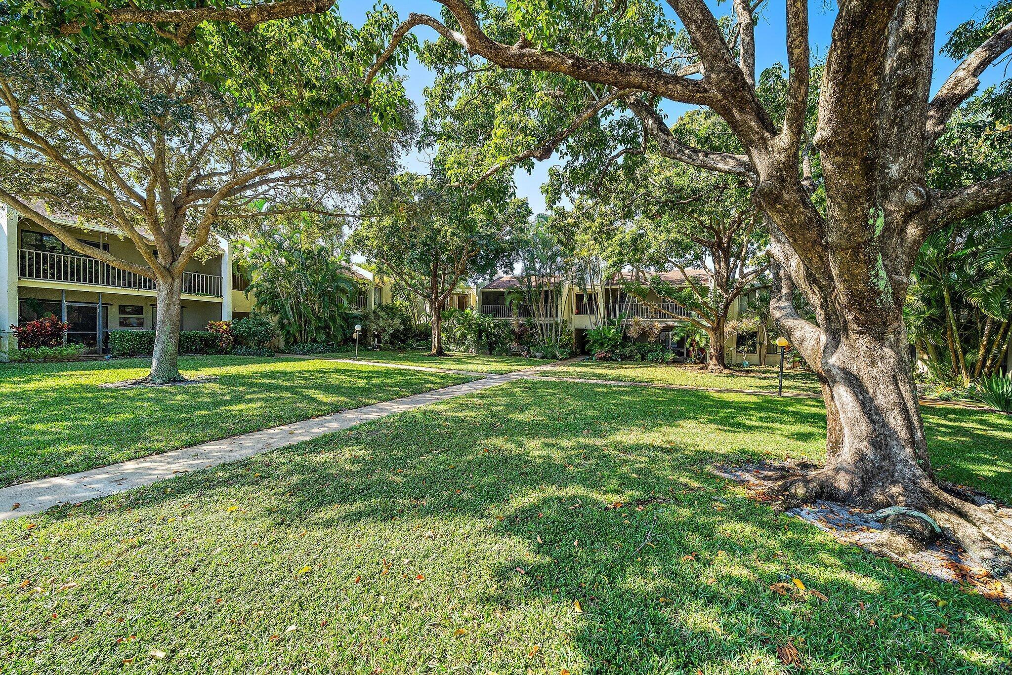150 Pineview Road G8, Jupiter, FL 33469, Jupiter