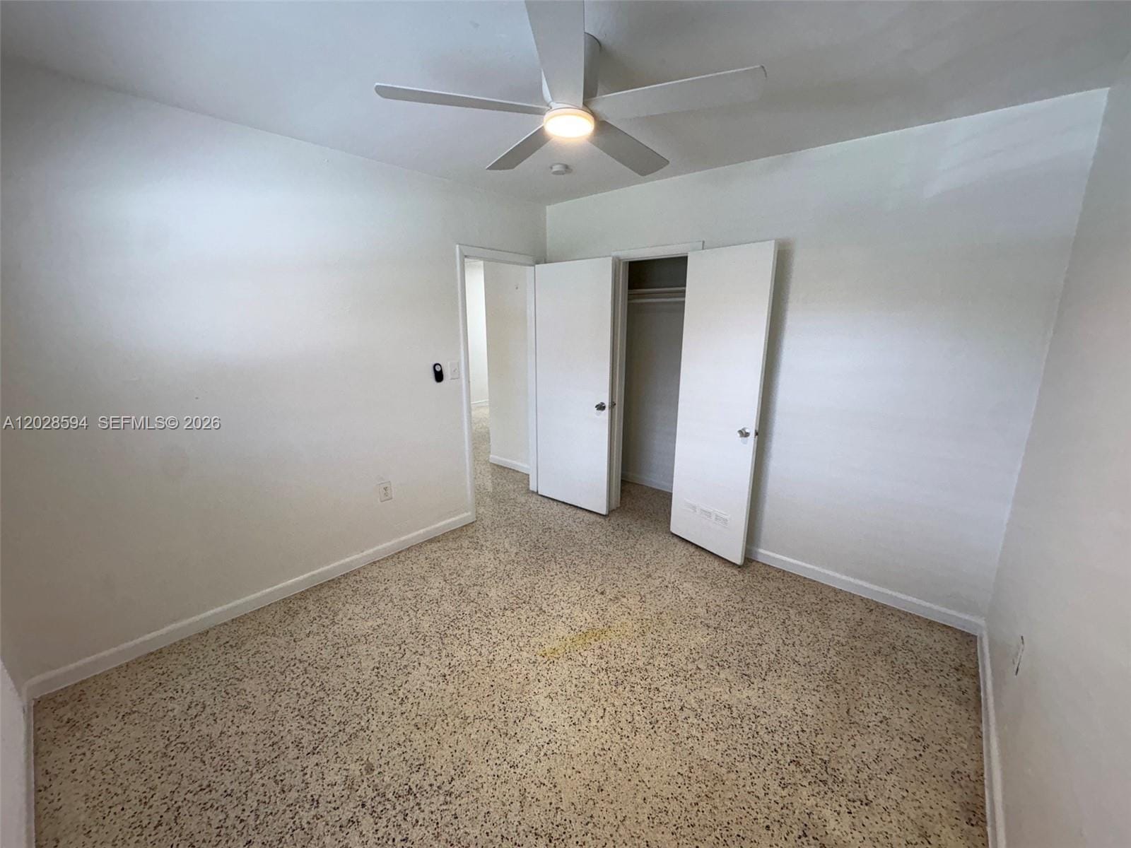 320 W 10th Street 3 — photo 10