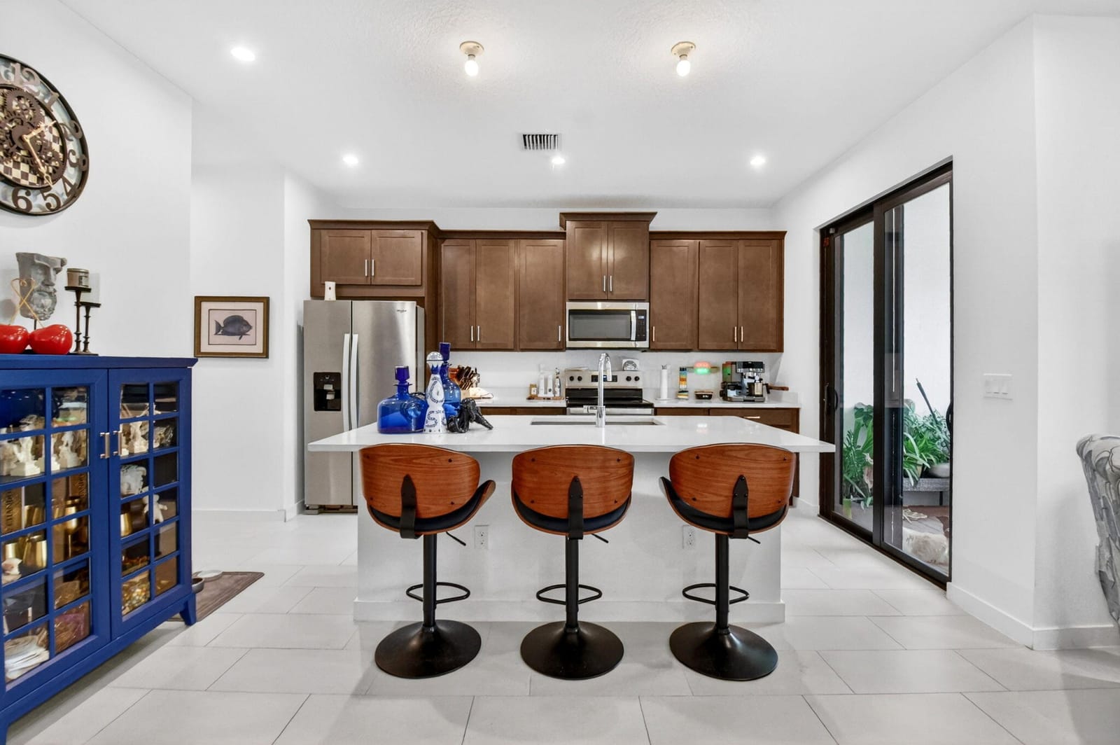 7351 Lenora Lane — photo 4