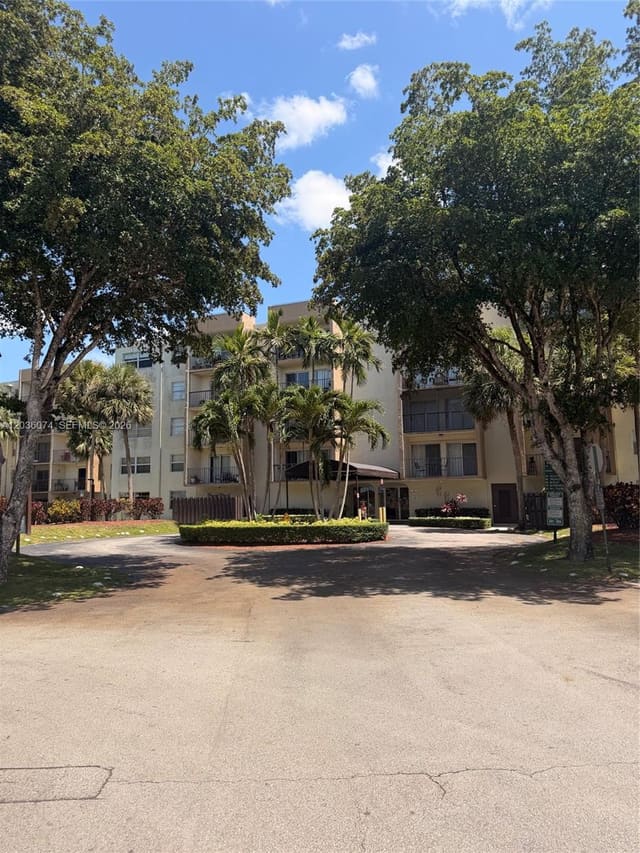 14250 SW 62nd Street 310, Miami, FL 33183