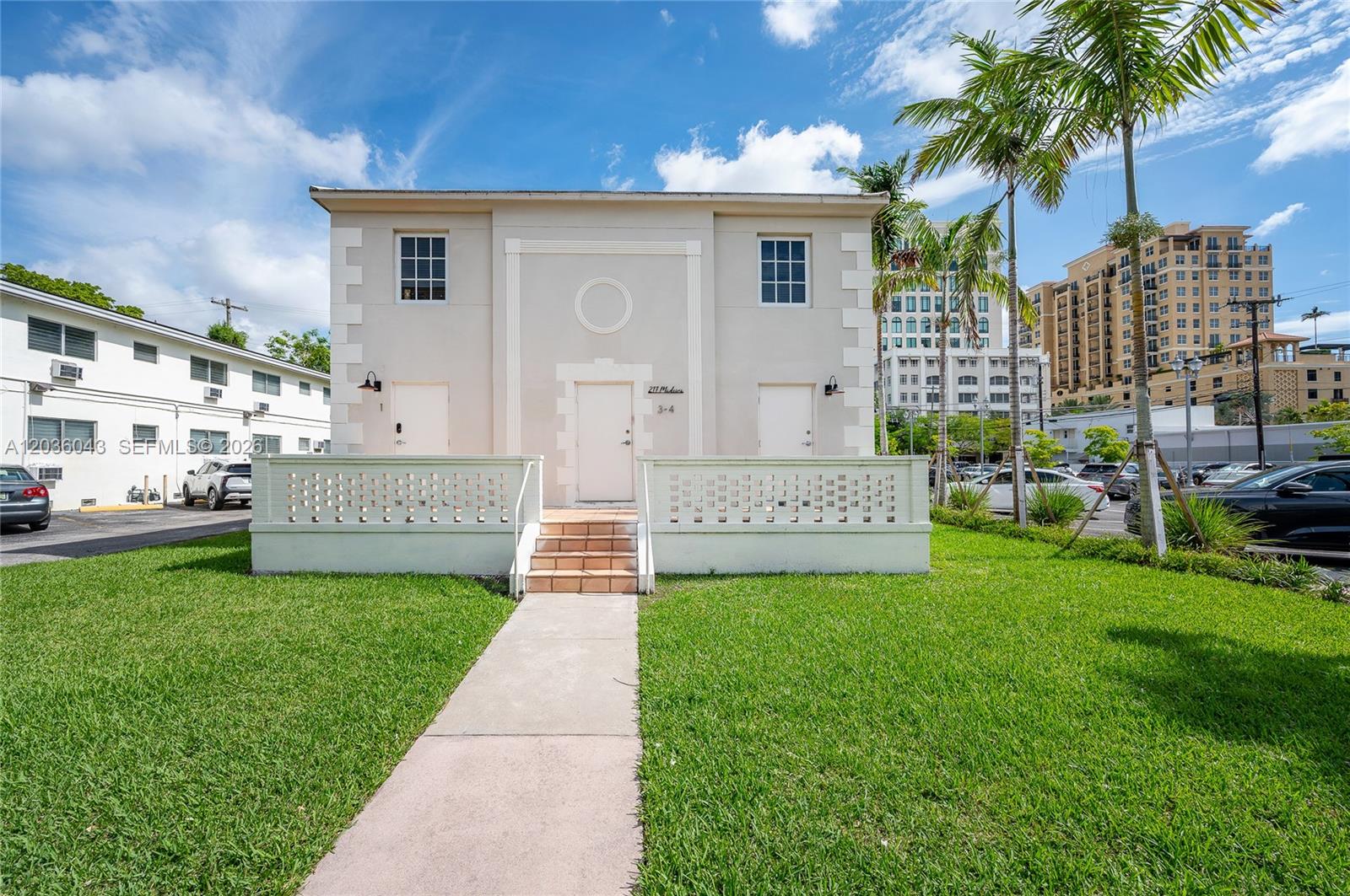 217 Madeira Avenue 4, Coral Gables, FL 33134, Coral Gables