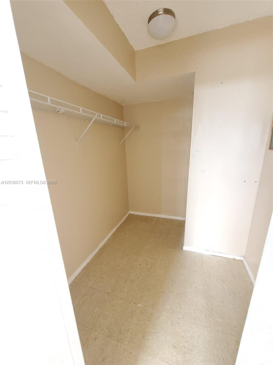 7900 Tatum Waterway Drive 502, Miami Beach, FL 33141 photo 6