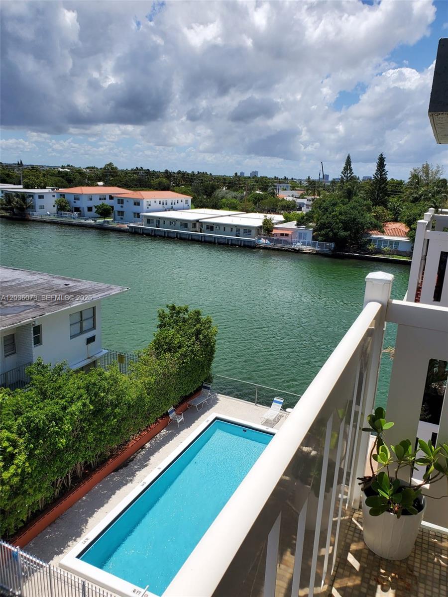 7900 Tatum Waterway Drive 502, Miami Beach, FL 33141, Miami Beach